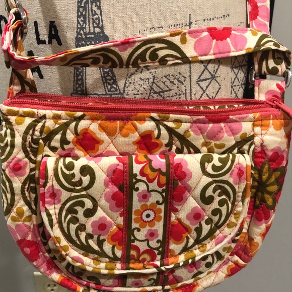 EUC pretty much new, used 1x Vera Bradley Crossbody Purse/Bag - Picture 4 of 10